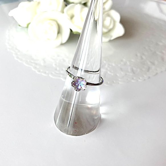 ヴィンテージガラス・ヴィトレイルのリング（Vintage Swarovski Hot fix VitrailLt） 2枚目の画像