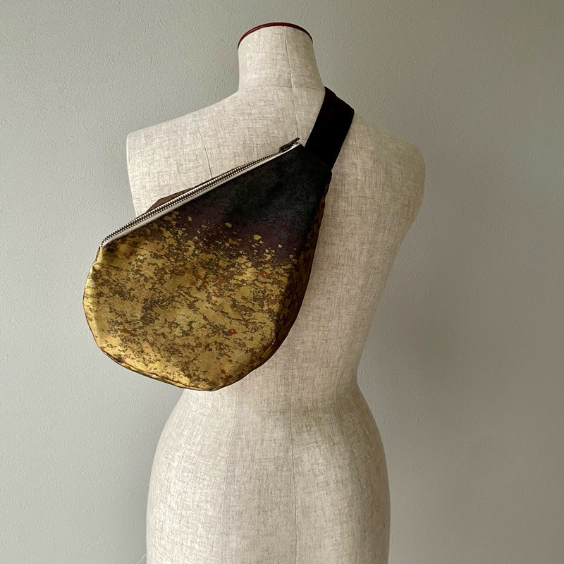 シルク帯地のボディバッグ/obi sling bag 7,776円