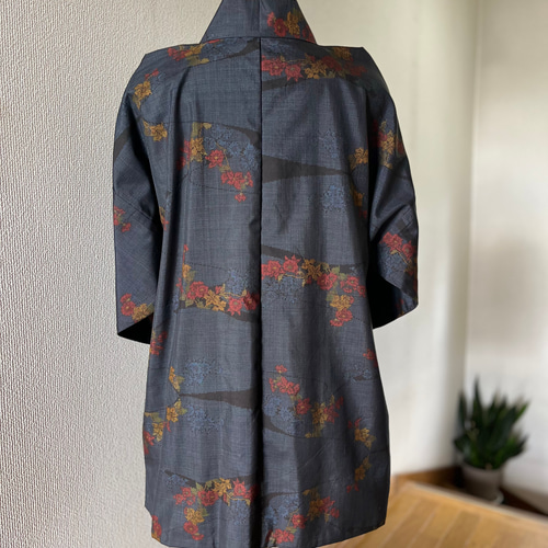 本場大島紬 様織り出し 着物リメイク 作務衣 流花 現品限り 大人可愛い