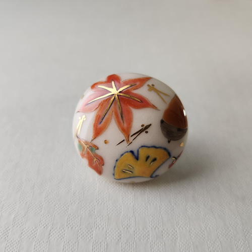 手描き陶器 帯留 吹寄せ 帯留め oumi 通販 18458690｜Creema