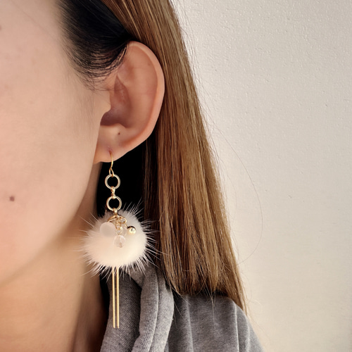 タッセルピアス No.378