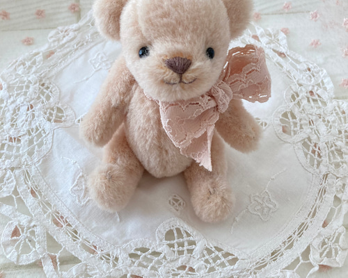 ＊テディベア ピンクベージュ＊手のひらサイズ テディベア ピンクベージュ＊手のひらサイズ ホワイトデーや卒業ギフト