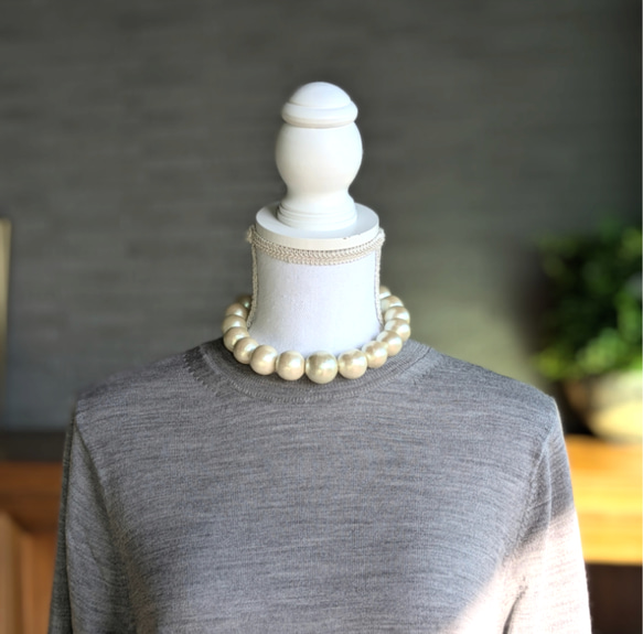 含耳環。 ■極為罕見！超大日本棉珍珠，金色醫用不鏽鋼，抗過敏，輕巧，非常適合秋冬七五三節。 第1張的照片