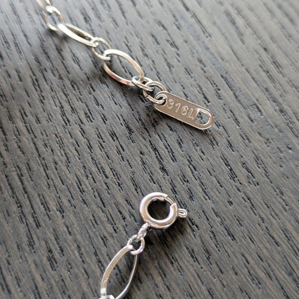 含耳環。 ■極為罕見！超大日本棉珍珠，金色醫用不鏽鋼，抗過敏，輕巧，非常適合秋冬七五三節。 第7張的照片