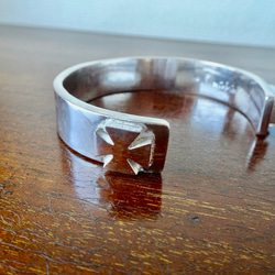 仁尾彫金『ゴールドギャラクシーアイアンクロスリング』ハンドメイド44