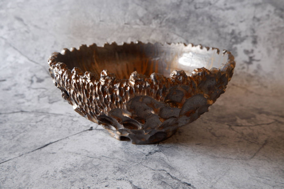 9号燻し金彩平鉢644　塊根植物　多肉植物　盆栽　植木鉢　作家鉢　沖縄 1枚目の画像