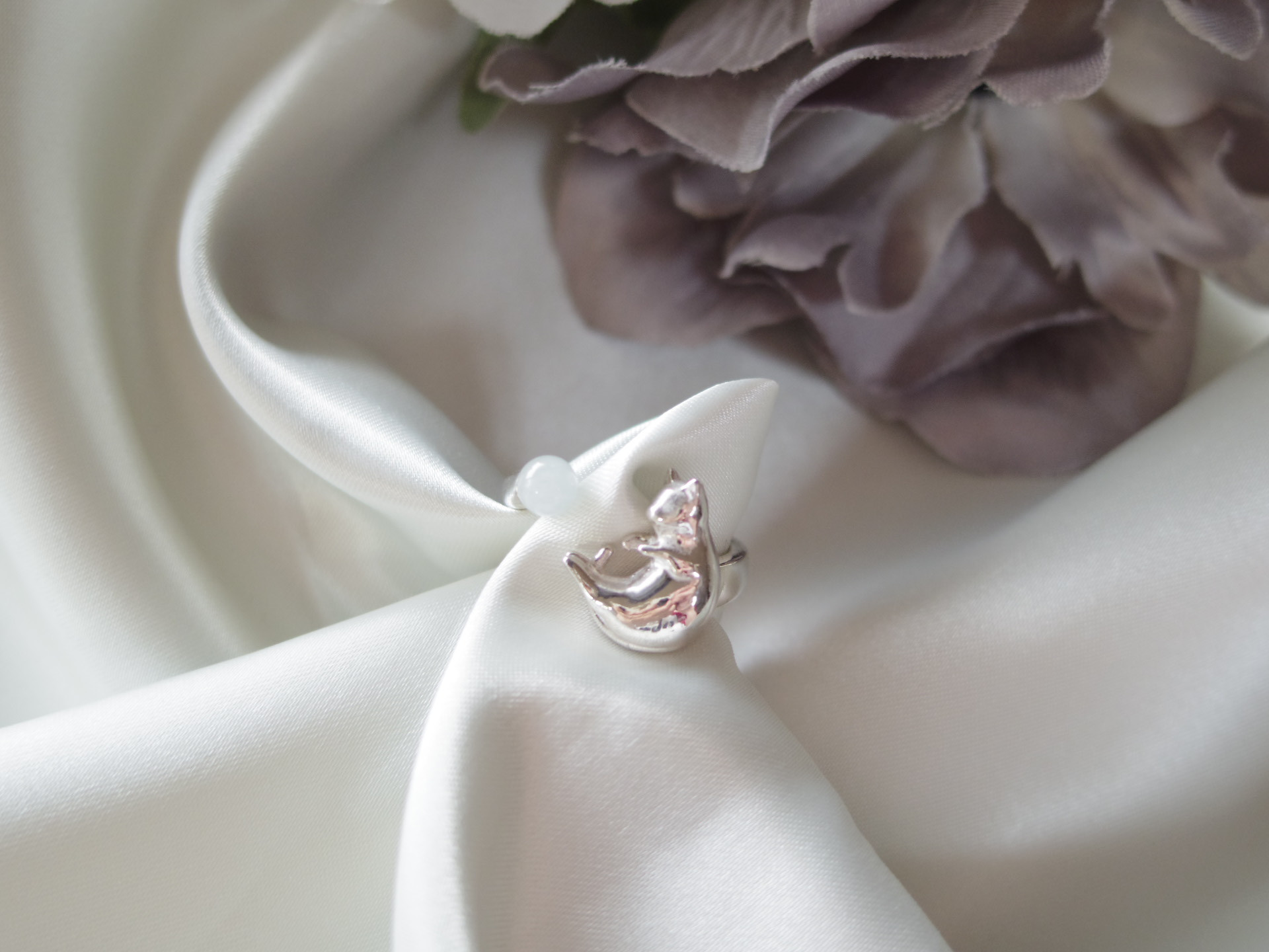 【ねこ好きさんの指輪】コロコロねこ　SV925 シルバーリング　ミルキーアクアマリン　CR-1