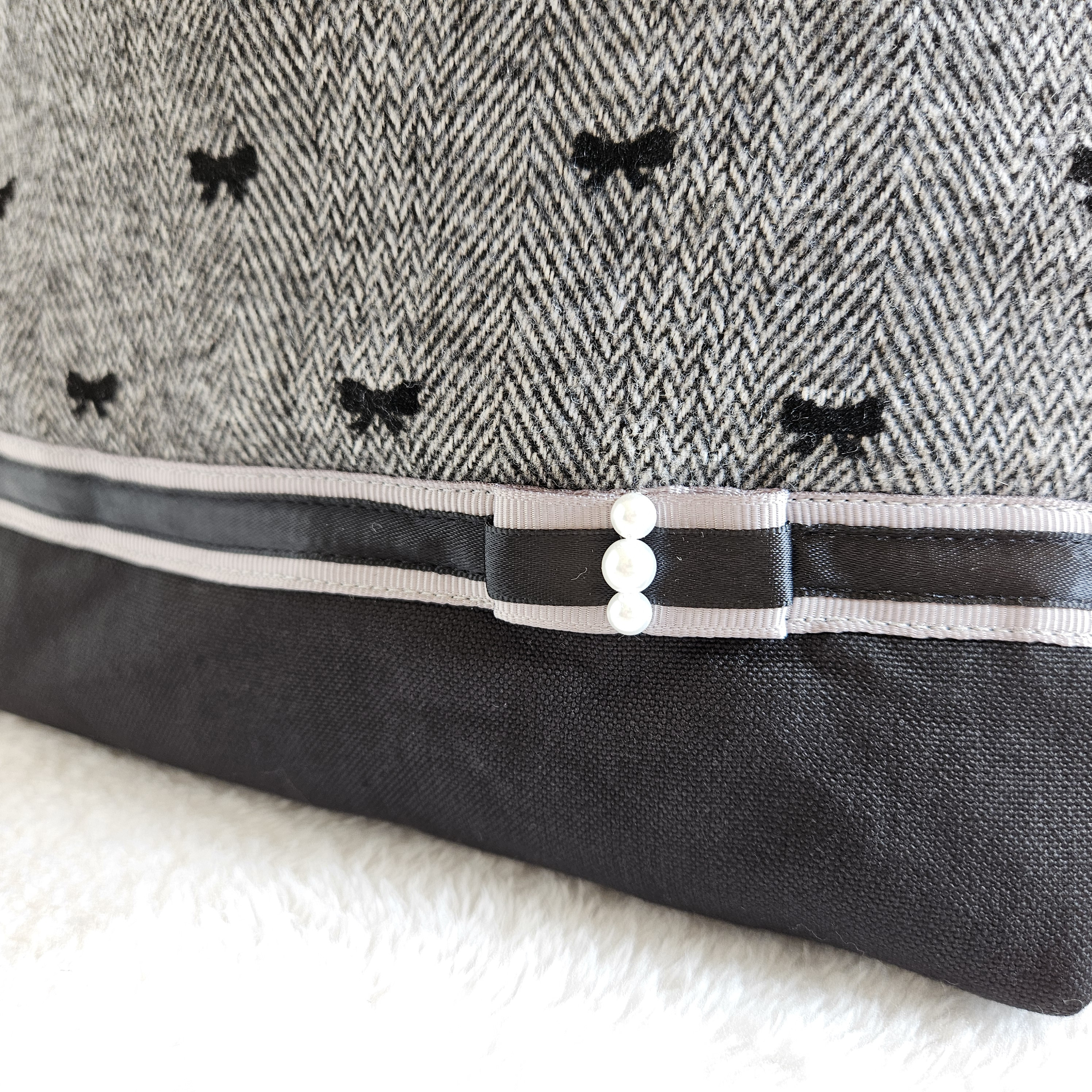 リボン柄ツイードのポシェット