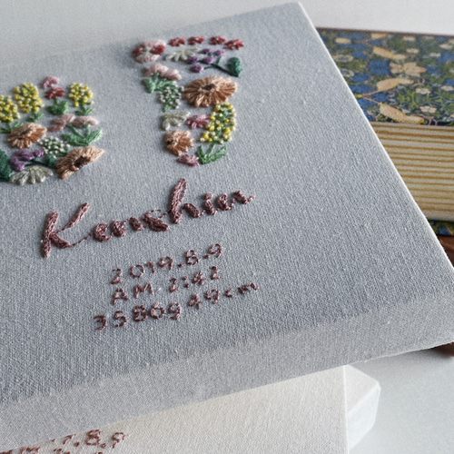 baby刺繍『春のお花畑』/刺繍/命名書/出産祝い/刺繍ボード