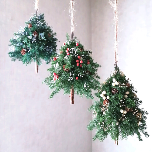 ミニツリーのフライングリース　（プリザーブド） ミニツリーのフライングリース （プリザーブド） 【フライング