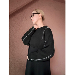 RATA 原創針織❤️精緻平衡的短針織❤️獨特的手工縫製❤️黑色 第10張的照片