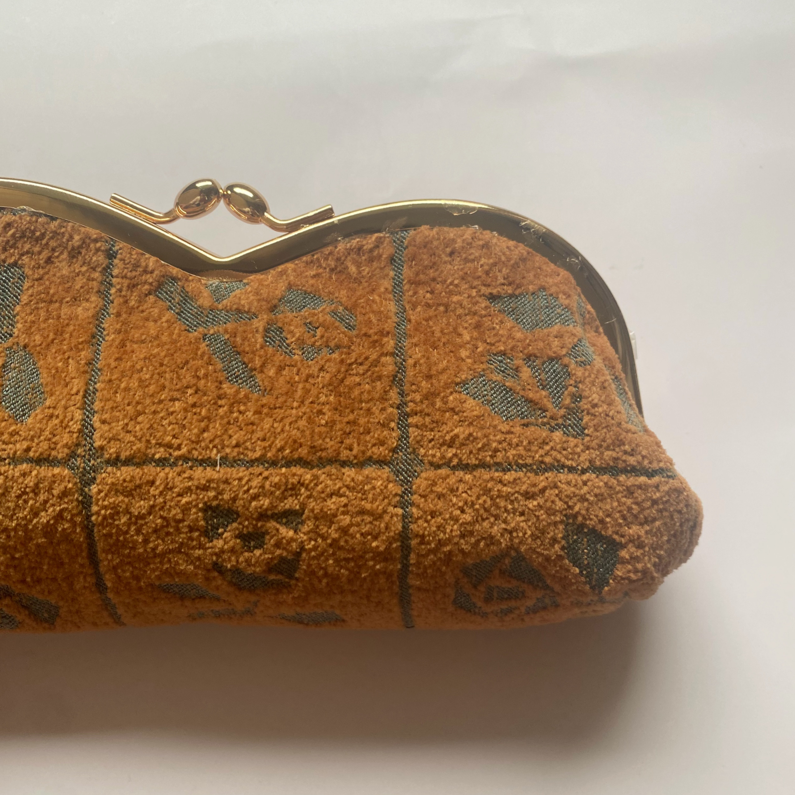 ミナペルホネン　ハンドメイド　がま口　BOX LULU small 18cm口金 flower beads cuddle purse - minä perhonen