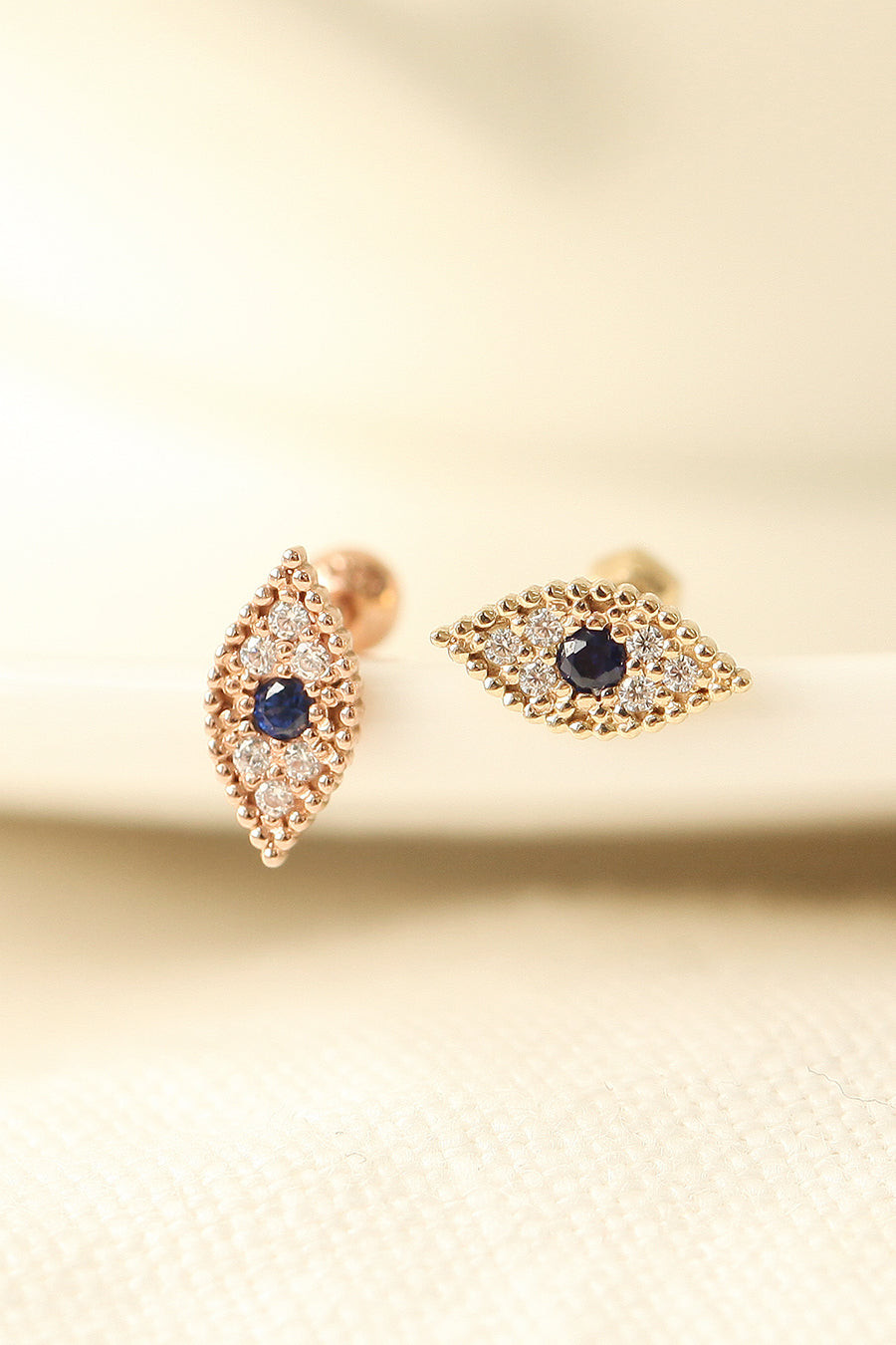 14K金 ゴールド 邪悪な目 ヘリックス 軟骨 アンチトラガス アウター インナーコンク イヤリング ピアス ラブレット