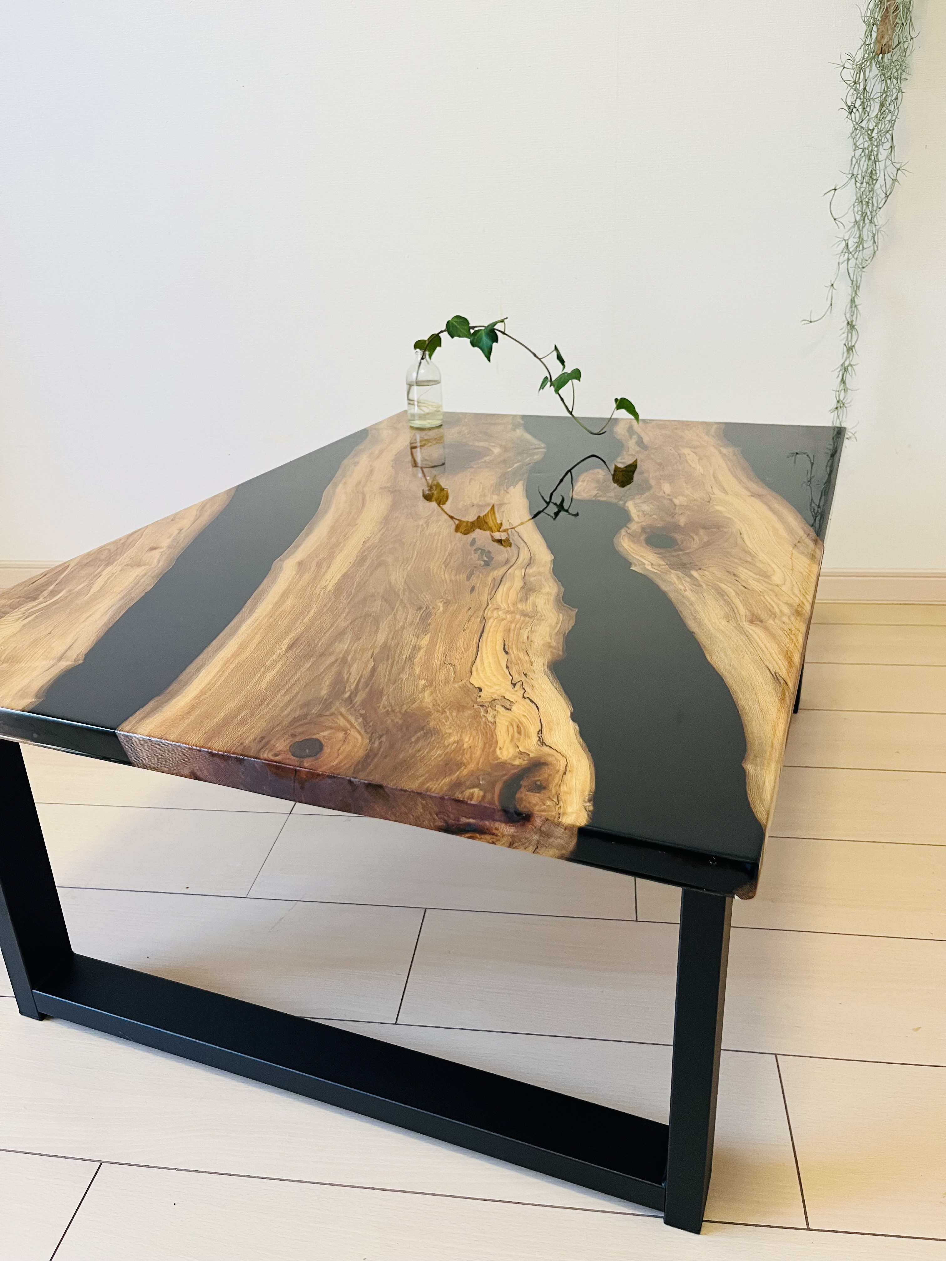 ローテーブル レジンテーブル アイアンテーブル クラロウォールナット