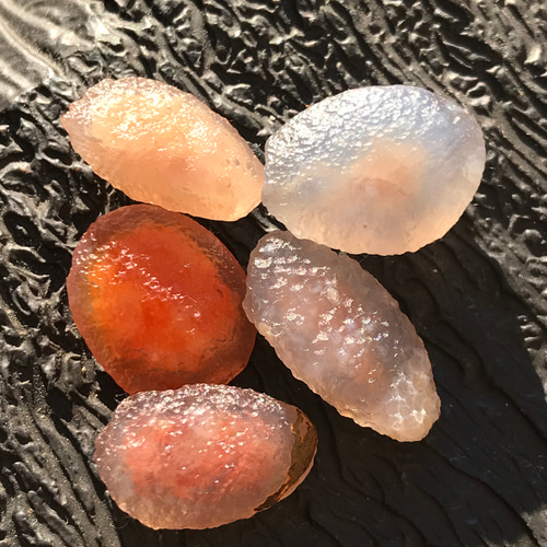 ゴビ石−1314 ゴビ瑪瑙　砂糖お菓子 ゴビ石−1314 ゴビ瑪瑙 砂糖お菓子 その他置物 KIKI 通販