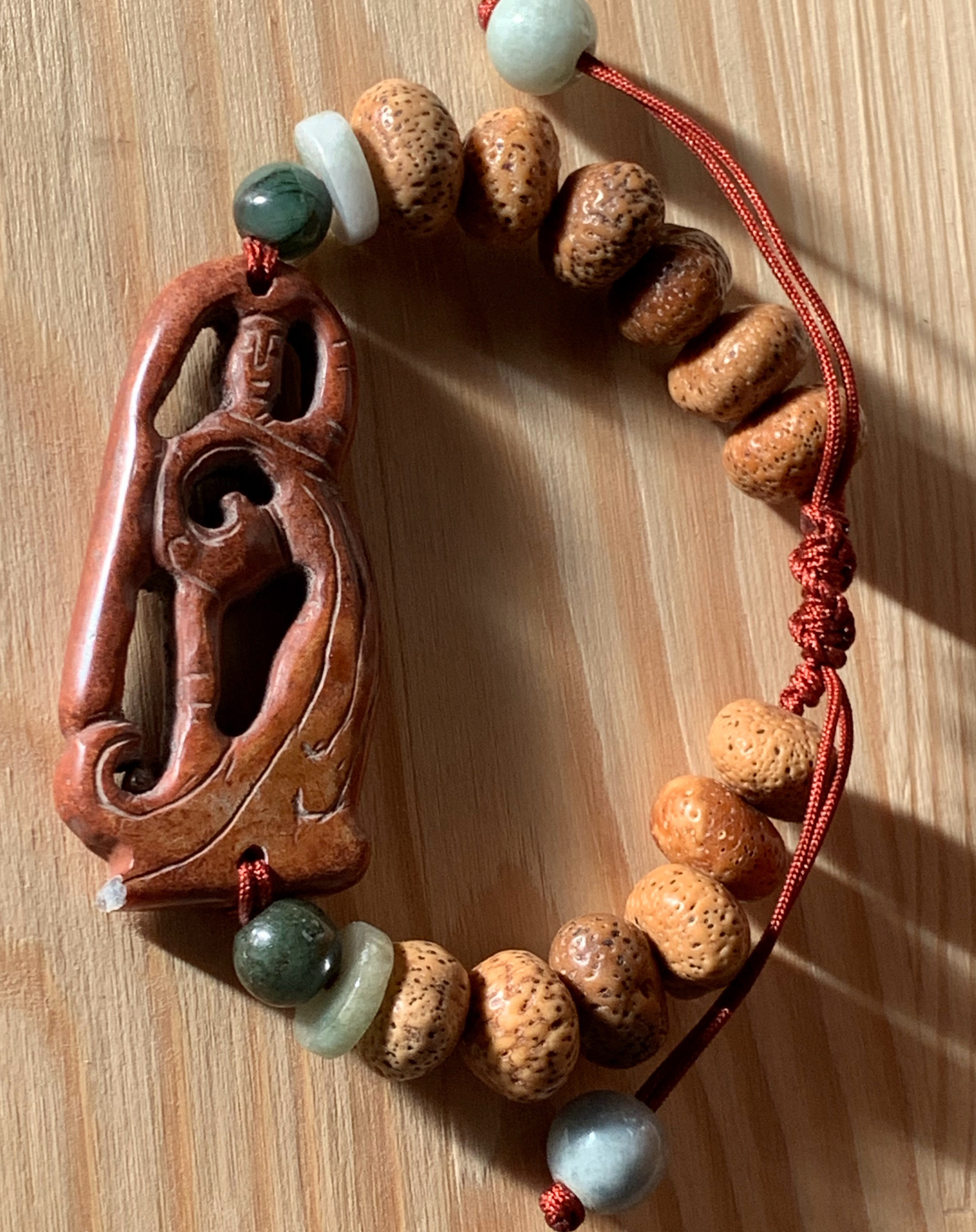 サンストーン貔貅&ピーチのようなサゲニティッククオーツさんのブレスෆ˚* サンストーン貔貅&ピーチのようなサゲニティッククオーツさんのブレスෆ˚*