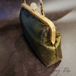 ラス1夜空に煌めく星屑、、、濡れたような幻想神秘的グラデーション希少上質高級帯バッグ　パーティーバッグ　フォーマルバッグ 8枚目の画像