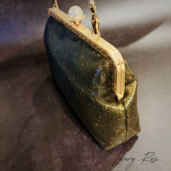 ラス1夜空に煌めく星屑、、、濡れたような幻想神秘的グラデーション希少上質高級帯バッグ　パーティーバッグ　フォーマルバッグ 8枚目の画像