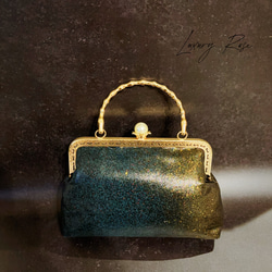 ラス1夜空に煌めく星屑、、、濡れたような幻想神秘的グラデーション希少上質高級帯バッグ　パーティーバッグ　フォーマルバッグ 4枚目の画像