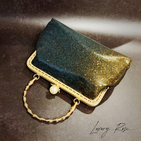 ラス1夜空に煌めく星屑、、、濡れたような幻想神秘的グラデーション希少上質高級帯バッグ　パーティーバッグ　フォーマルバッグ 7枚目の画像