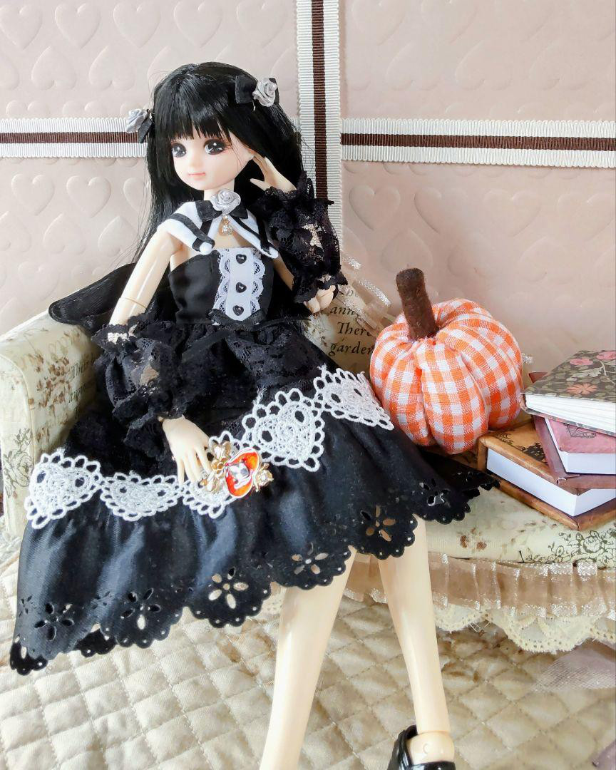 hoochanページ　ミニチュアドール服　　ハンドメイドドール服