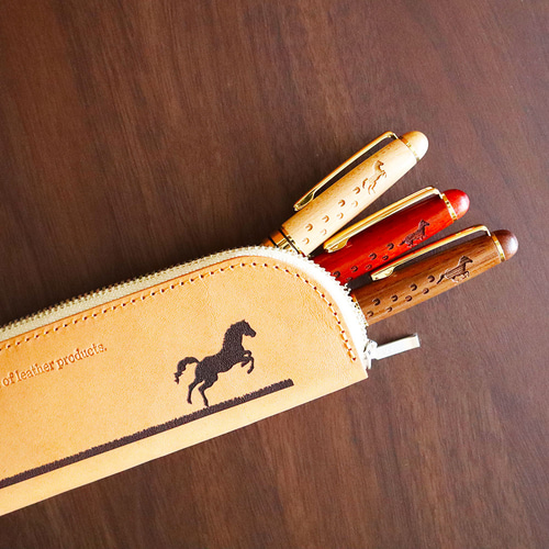 ☆ 馬デザイン選べる 栃木レザー メガネケース or ペンケース 名入れ可
