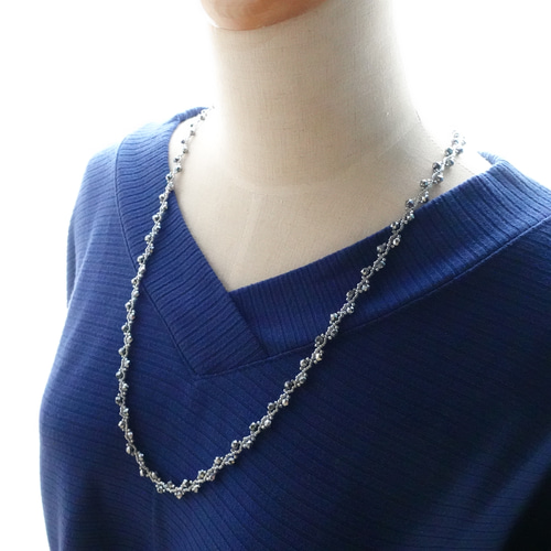 テラヘルツ と 高品質AAA 北投石 の チャーム グリーン ロンデル 高品質AAA 北投石 と テラヘルツ の チャーム クリア ロンデル - メルカリ