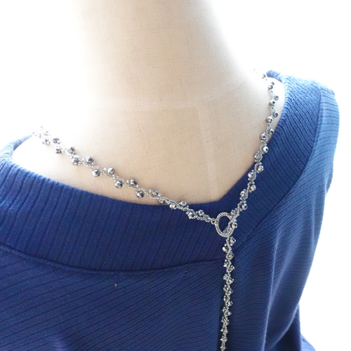 ドナテラペリーニ天然石＋タッセルロングネックレス ドナテラペリーニ