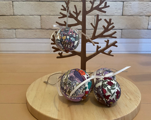 リバティ⭐︎クリスマスオーナメント⭐︎紫系① その他インテリア雑貨