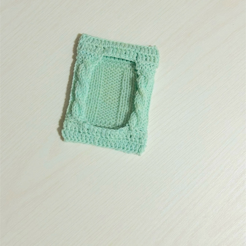 送料無料］色違いオーダー可 なわ編みトレカケース 手編みトレカケース