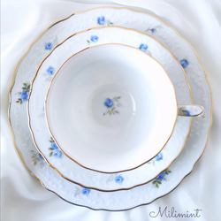 【受注制作】アンティークローズ ティーセット(ブルー)(カップ＆ソーサー1点、プレート1点)ブルーローズ　青薔薇　花柄 3枚目の画像