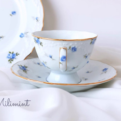 【受注制作】アンティークローズ ティーセット(ブルー)(カップ＆ソーサー1点、プレート1点)ブルーローズ　青薔薇　花柄 9枚目の画像