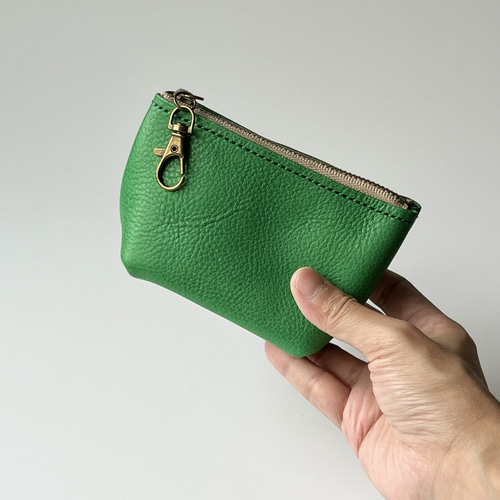 【良品】コーチ アクセサリーポーチ レザー 緑 グリーン 5052 B3 良品】コーチ アクセサリーポーチ レザー 緑 グリーン 5052 B3