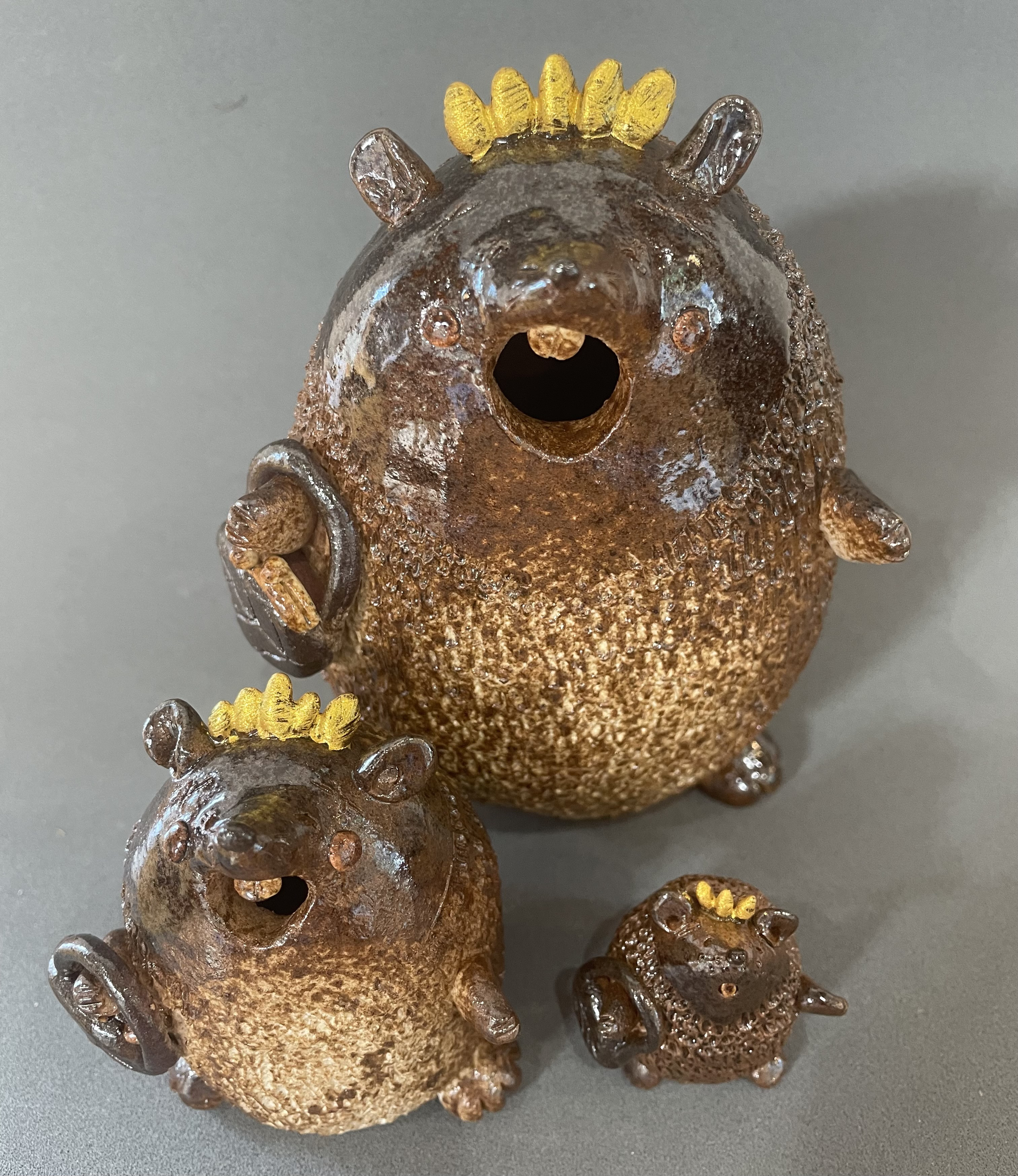 【限定1組】ハリネズミ　ハリーのお買い物　はりねずみ　陶器　置物大中小3体