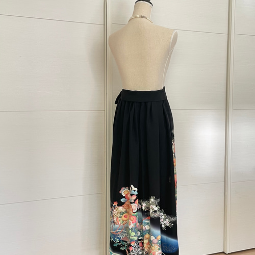 黒留袖リメイク 鼓と花々 ロングスカート 正絹 フリーサイズ