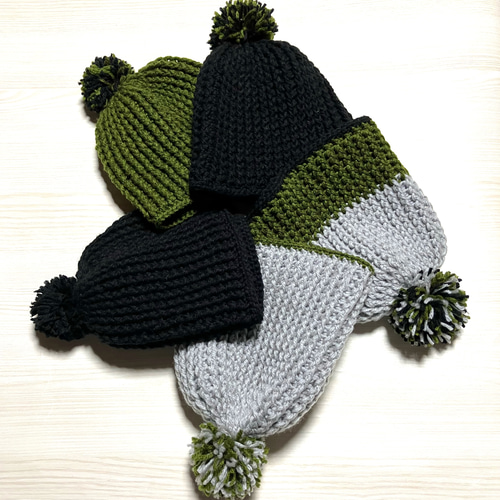 かぎ針編み ハンドメイド ポンポンニット帽 しっかりした厚み 暖かい