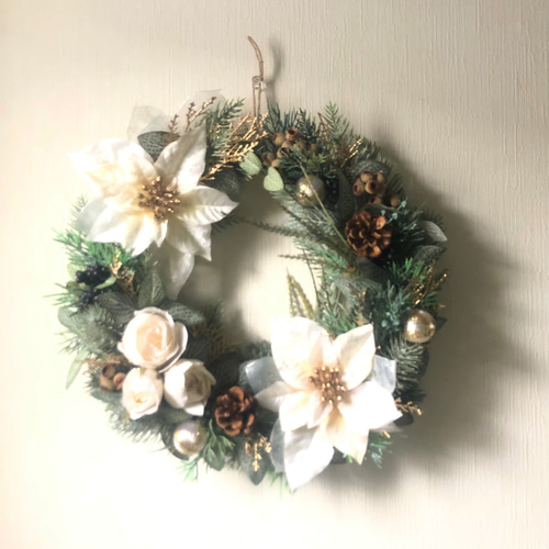 ポインセチアのホワイトゴールド クリスマスリース アーティフィシャル