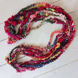 アートヤーン　メリノのブークレ　手紡ぎ（品番353） 6枚目の画像