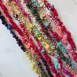 アートヤーン　メリノのブークレ　手紡ぎ（品番353） 5枚目の画像