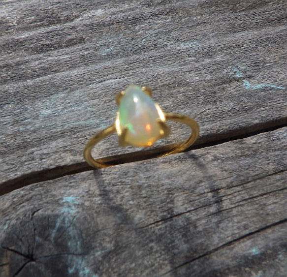 *sv925*蛋白石戒指 水滴形 Welo 埃塞俄比亞蛋白石戒指 第6張的照片