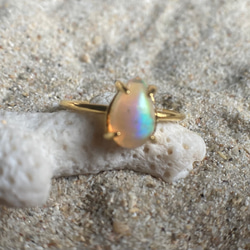 *sv925*蛋白石戒指 水滴形 Welo 埃塞俄比亞蛋白石戒指 第4張的照片