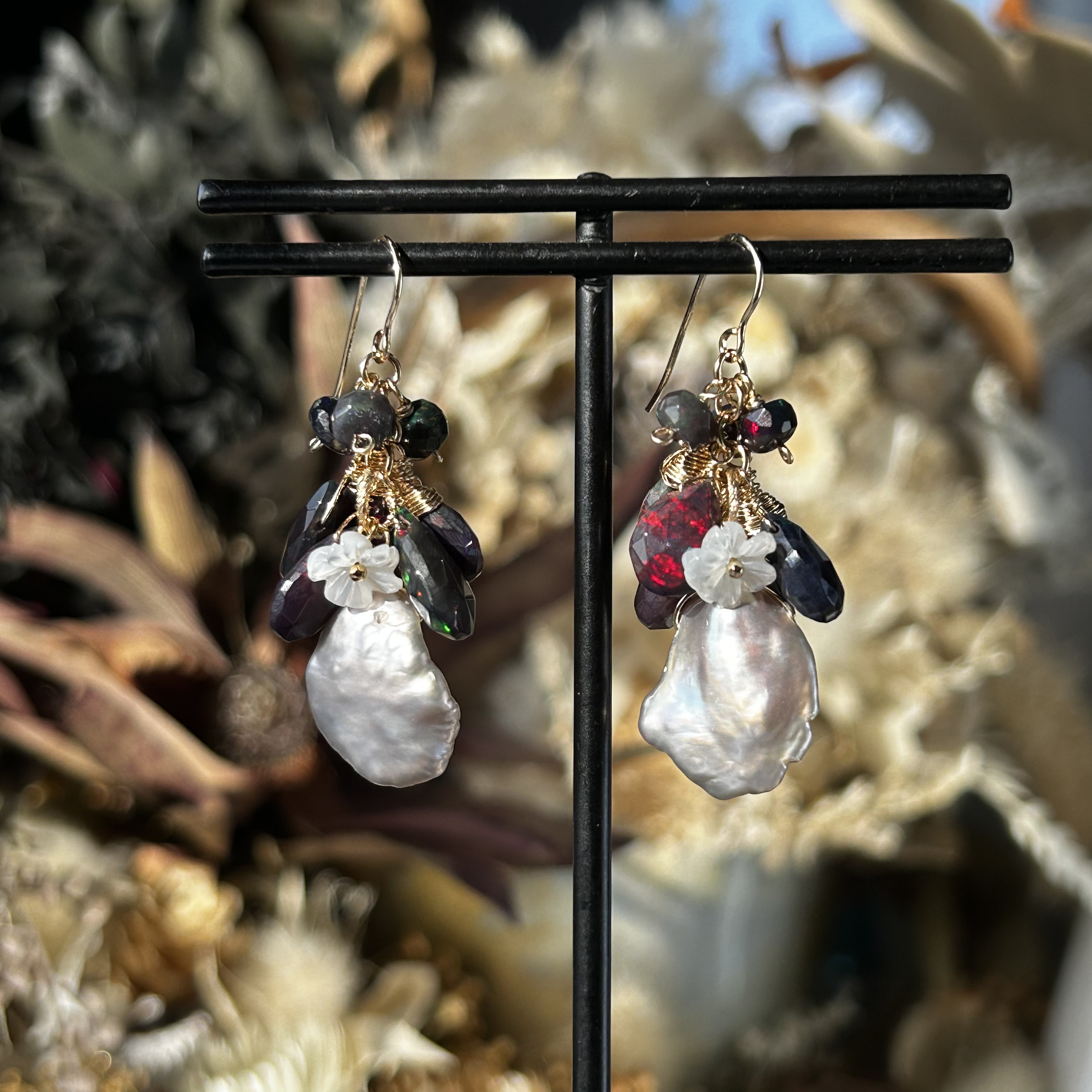 ブラックオパール 淡水パール（天然色）14kgfピアス