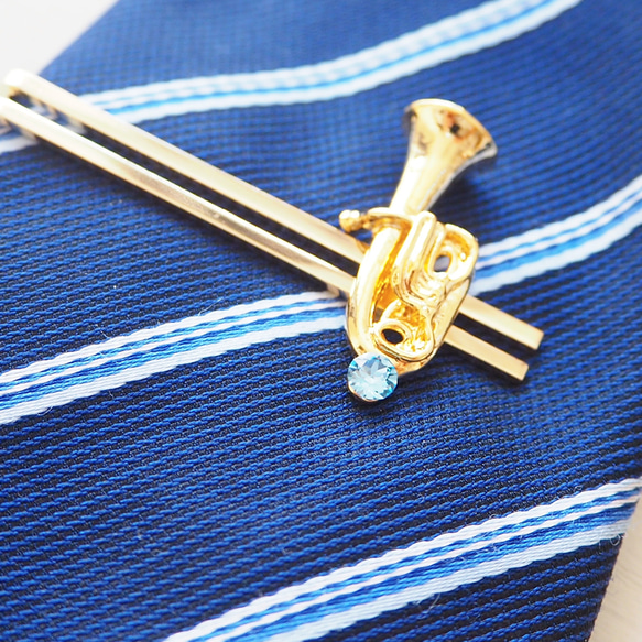 チューバと選べるクリスタルのネクタイピン 3枚目の画像