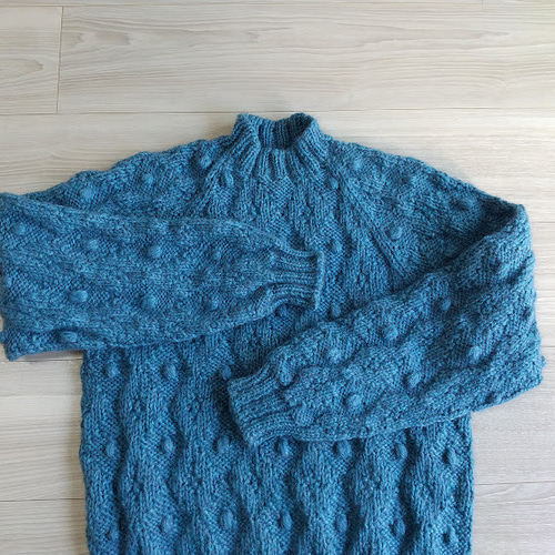 手編み＞ラグラン袖のブルーセーター ニット・セーター am-amu-amuu