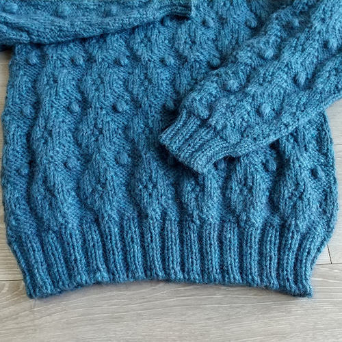 手編み＞ラグラン袖のブルーセーター ニット・セーター am-amu-amuu