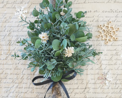 creema限定 超早割クリスマス 壁掛けクリスマスツリー ～ユーカリ