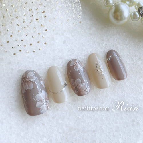no.18 秋のグレージュ×フラワーネイル ネイルチップ（つけ爪） ネイル