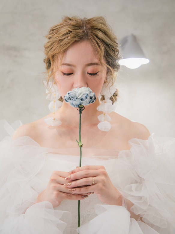 ドレスアレンジ用トップスのみ オフホワイト ソフトチュール ベール風ポンチョ 実例写真！ドレスアレンジ用トップスのみ オフホワイト ソフトチュール