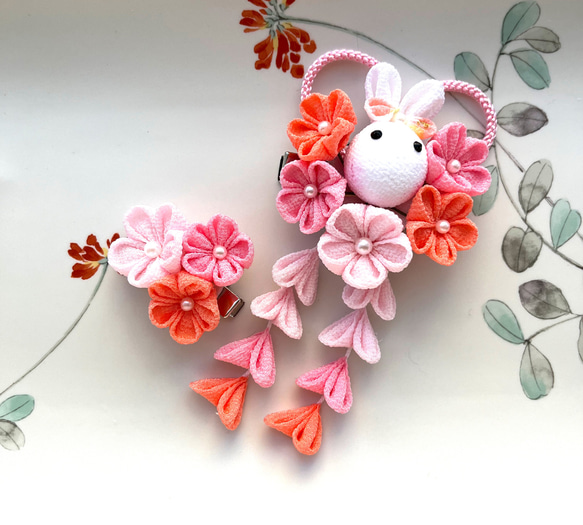 新品タグ付き　ウサギ耳付き花柄3点セット つまみ細工髪飾り 七五三 うさぎ 雑貨・その他 Fleuretteフルレット