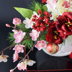 【年内発送可能はあと1つ！】花紋陶器＊梅と椿のお正月アレンジ♪和モダン＊Creema限定 5枚目の画像
